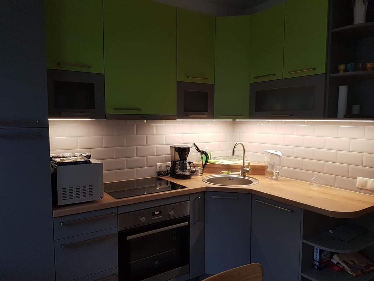 Cosy Home 10 Min From City Center Tallinn Bagian luar foto
