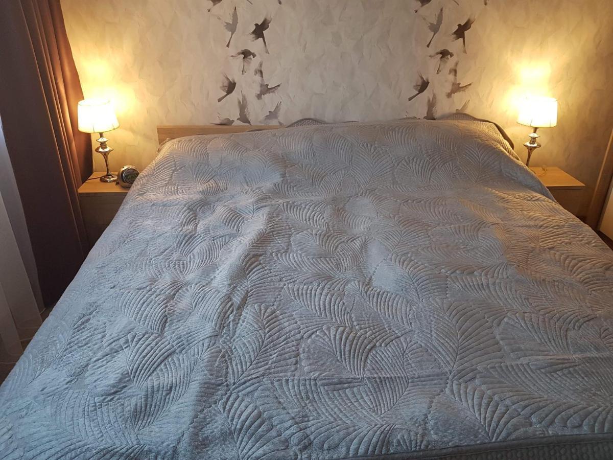 Cosy Home 10 Min From City Center Tallinn Bagian luar foto